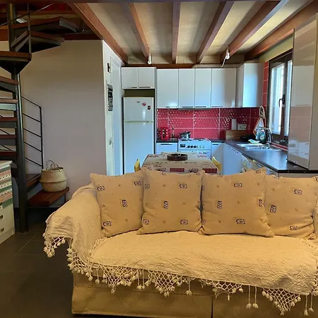 Jane's Beautiful Cottage, Holiday home Eretria (Evia)