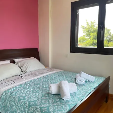 Jane's Beautiful Cottage, * エレトリア