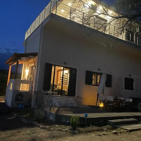 Jane's Beautiful Cottage, Eretria (Evia)